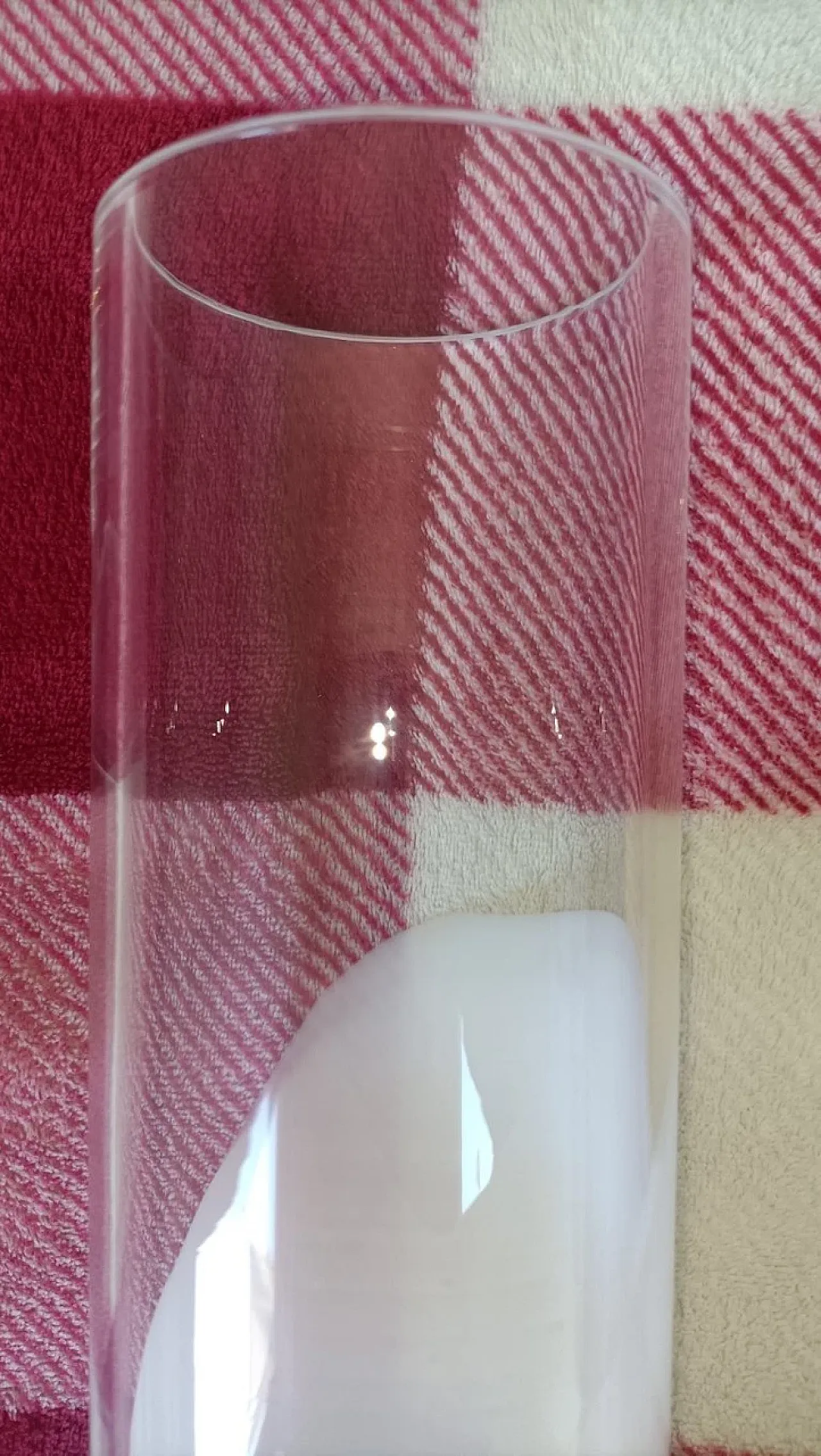 Pair of Vistosi Lio 48 sconces, 20th century 4