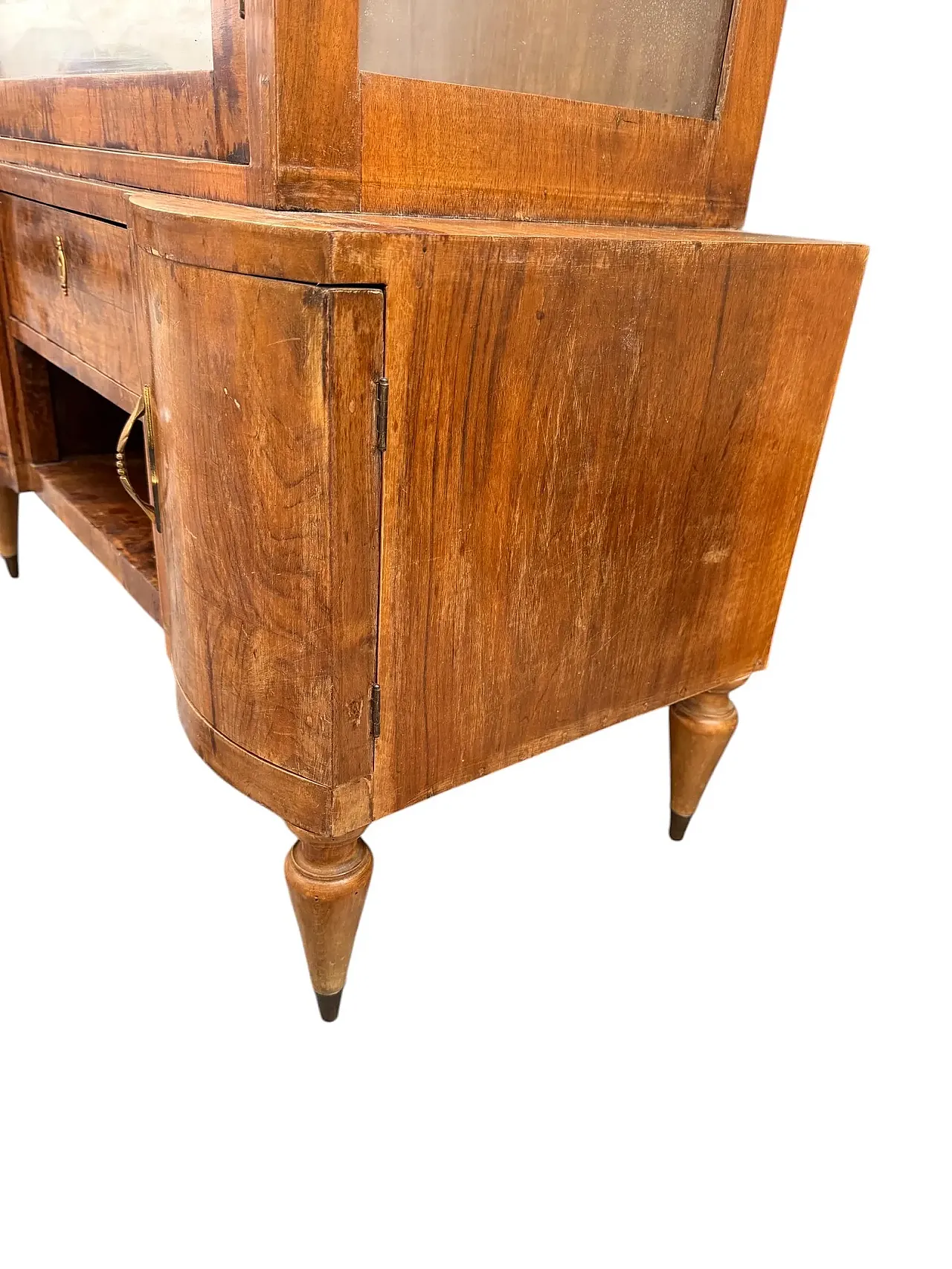 Double-leaf wooden display case, early 20th century 6