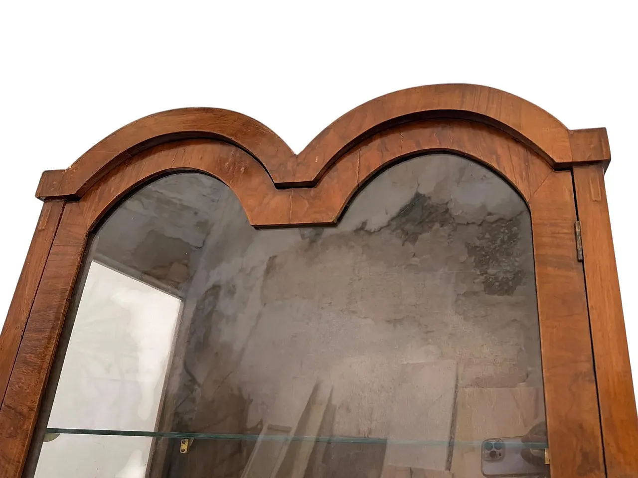 Double-leaf wooden display case, early 20th century 9