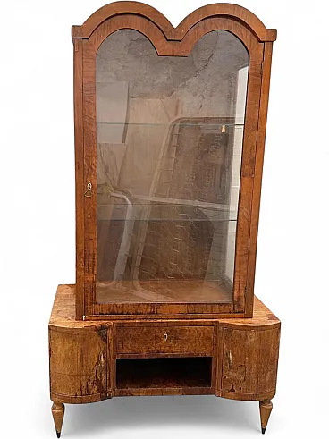 Double-leaf wooden display case, early 20th century