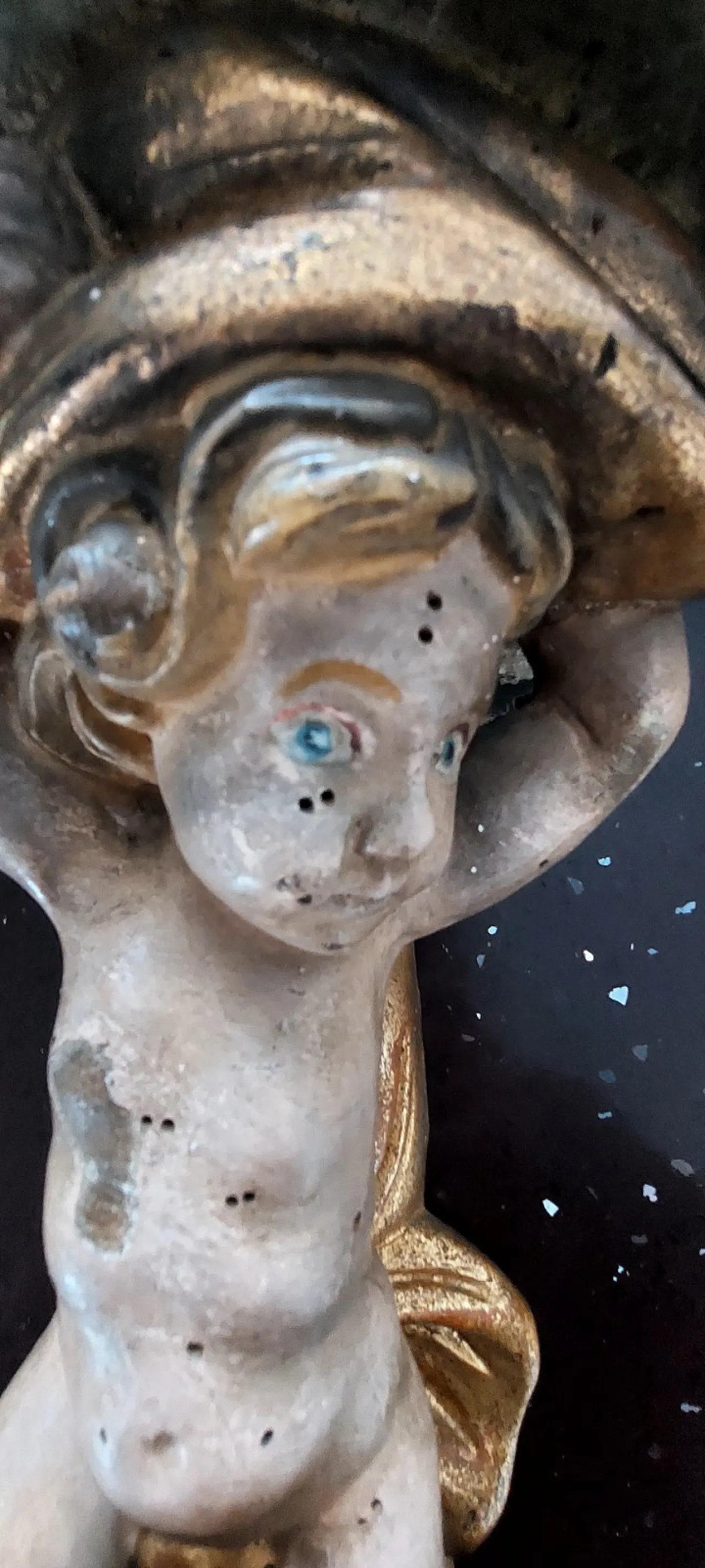 Pair of carved wooden shelves with angels, early 20th century 6