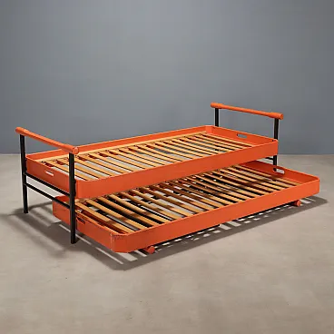 Pair of beds in enamelled wood and chromed metal, 20th century