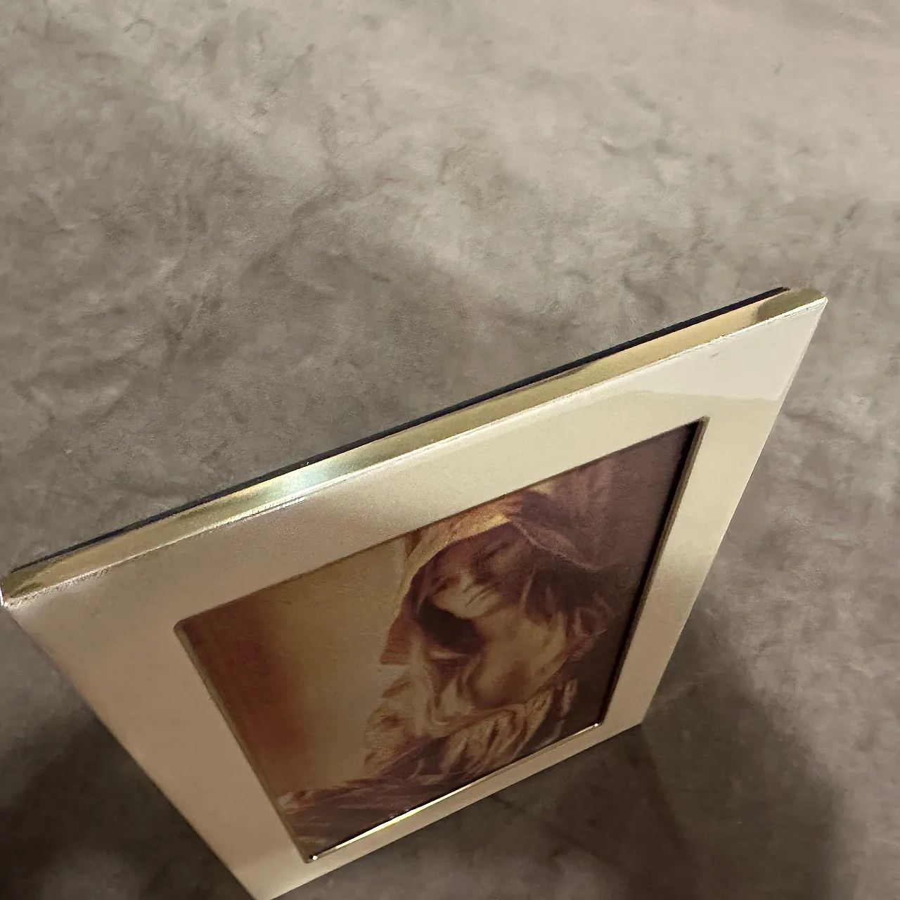 Brass and cream lacquered metal picture frame, 1970s 9
