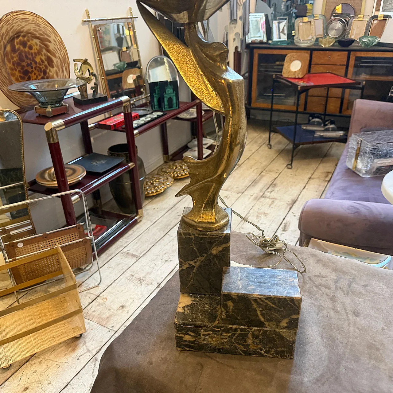 Marble, gilded metal and milk glass table lamp, 1930s 14