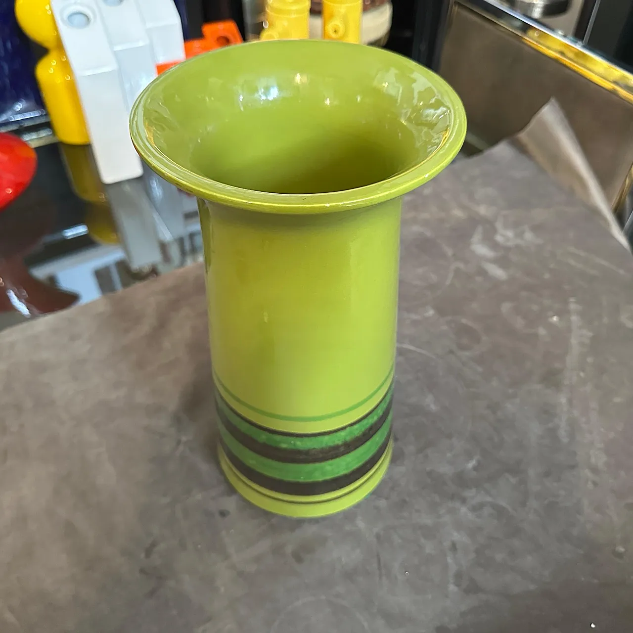 Avobin ceramic huge base, hand-painted 1970s 11