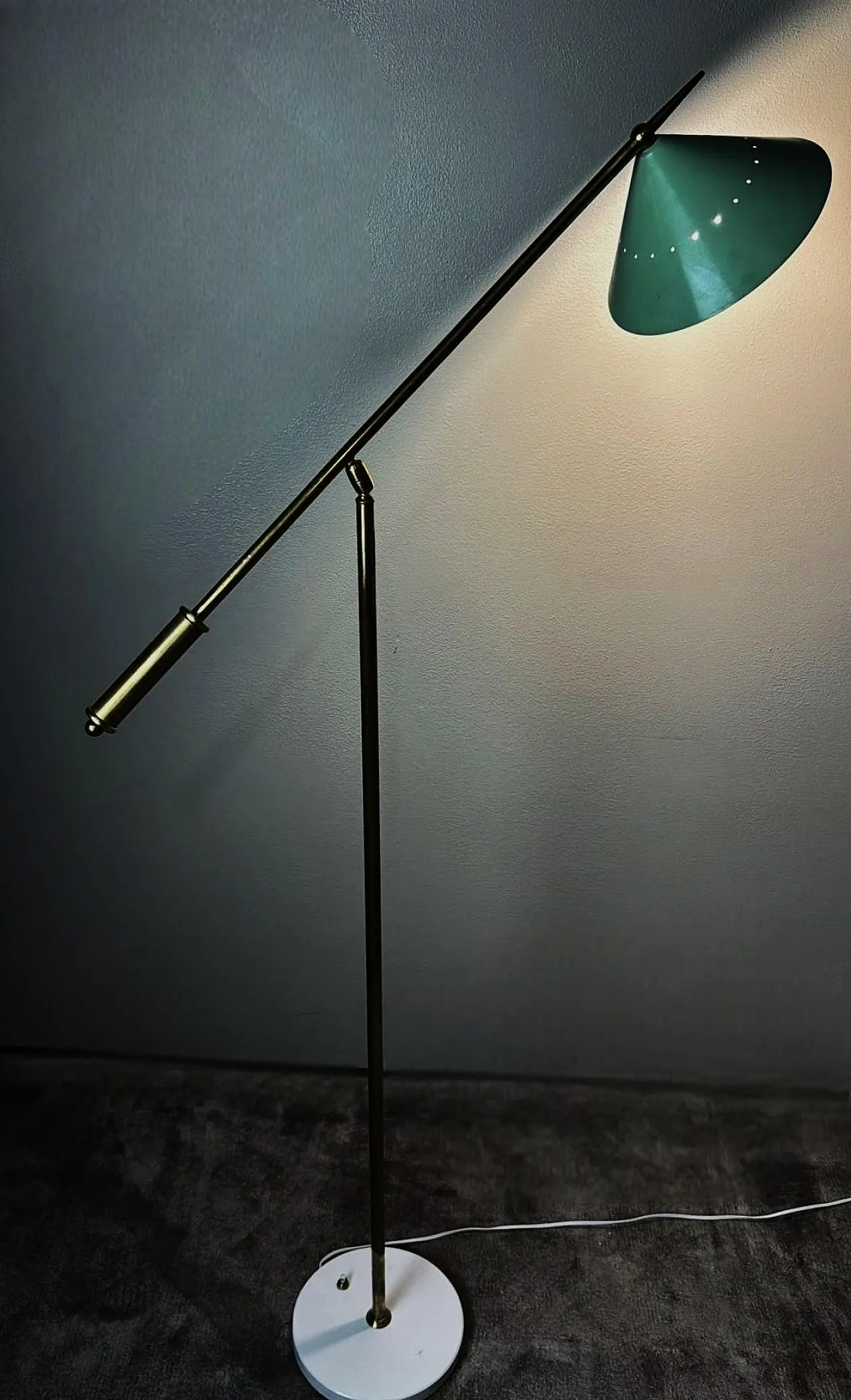 Lampada da terra regolabile in ottone con base in pietra, '900 7