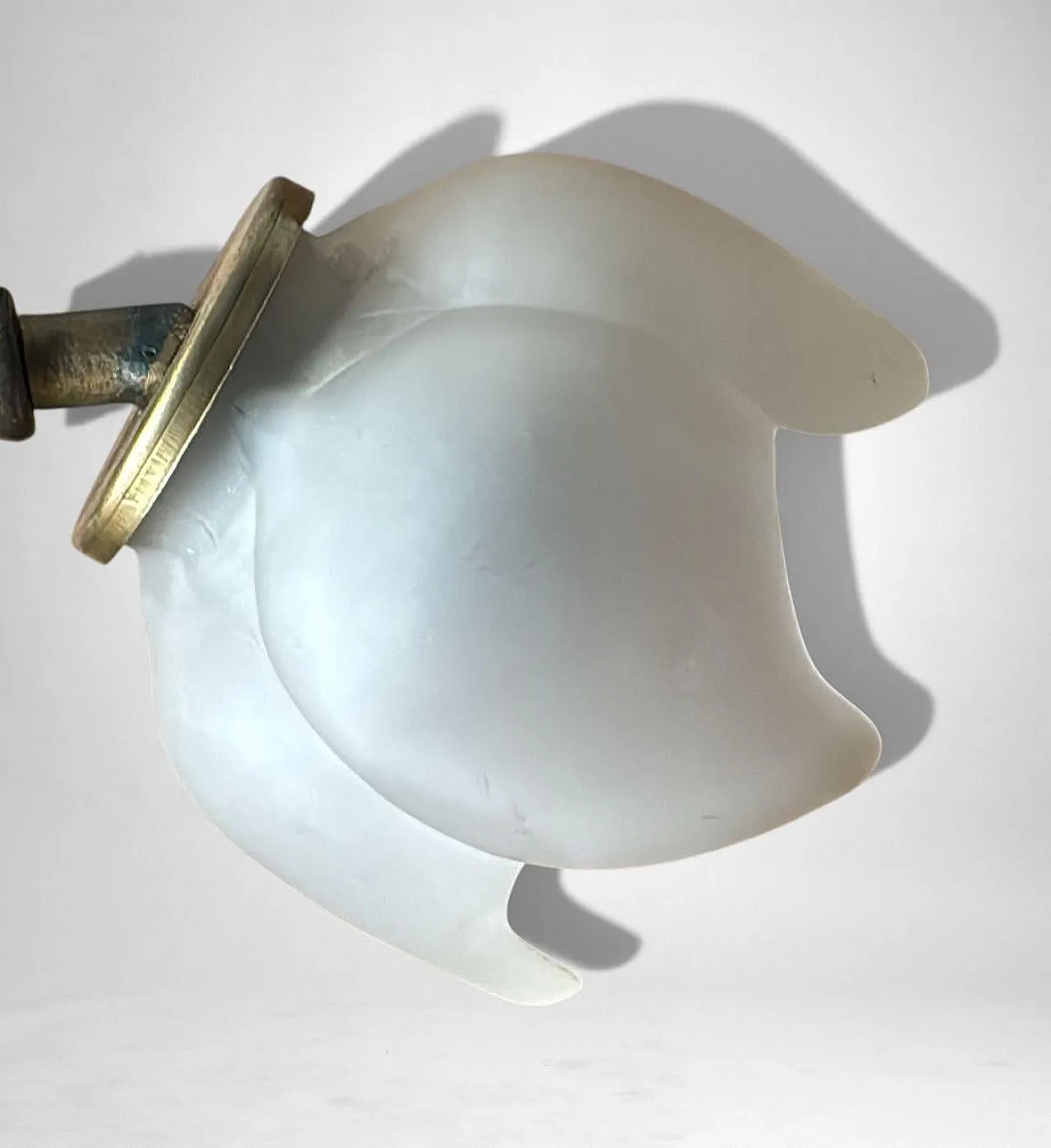 Art Deco table lamp in metal and frosted glass, 1930s 15