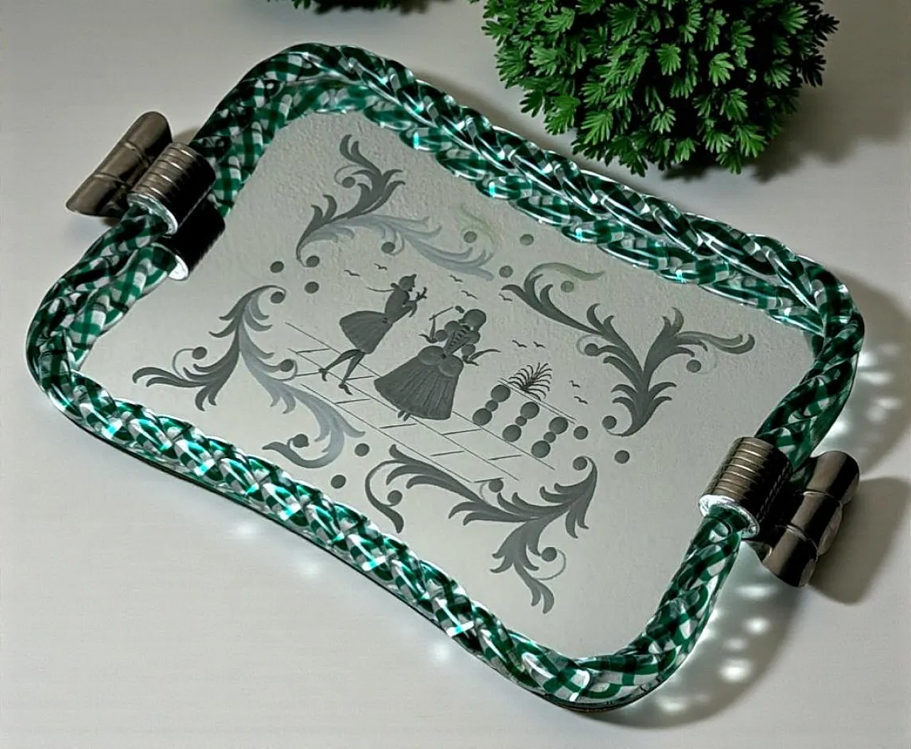 Murano vanity tray with hand-engraved mirror, 20th century 18