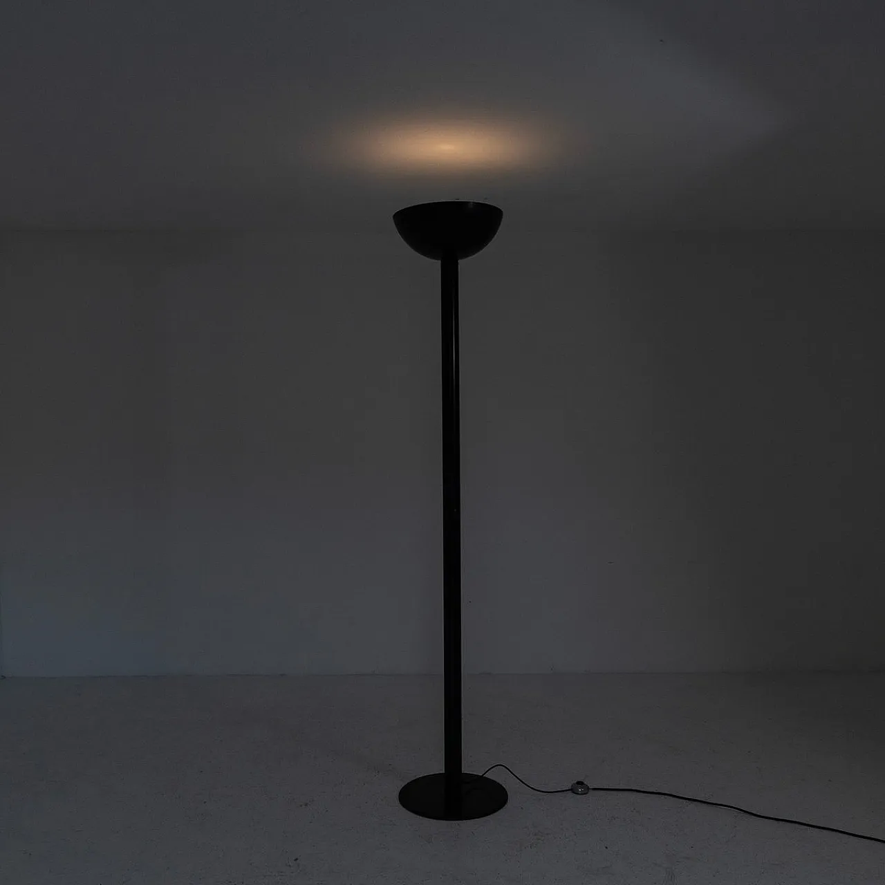 Steerable and extendable Luci floor lamp, 1980s 1