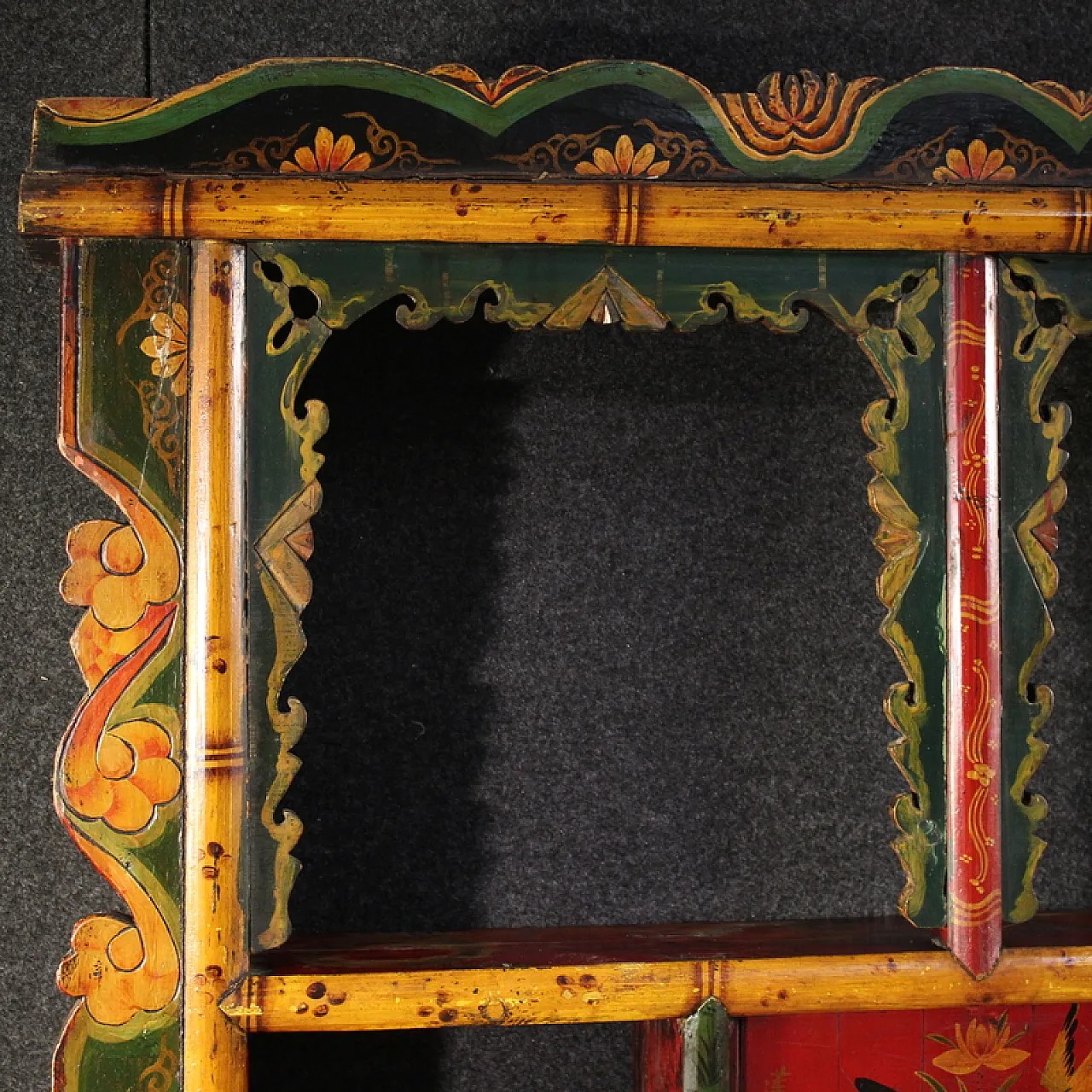 Lacquered and painted Chinese bed headboard, 20th century 6