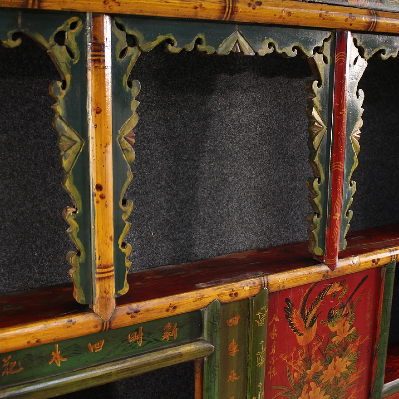 Lacquered and painted Chinese bed headboard, 20th century 7