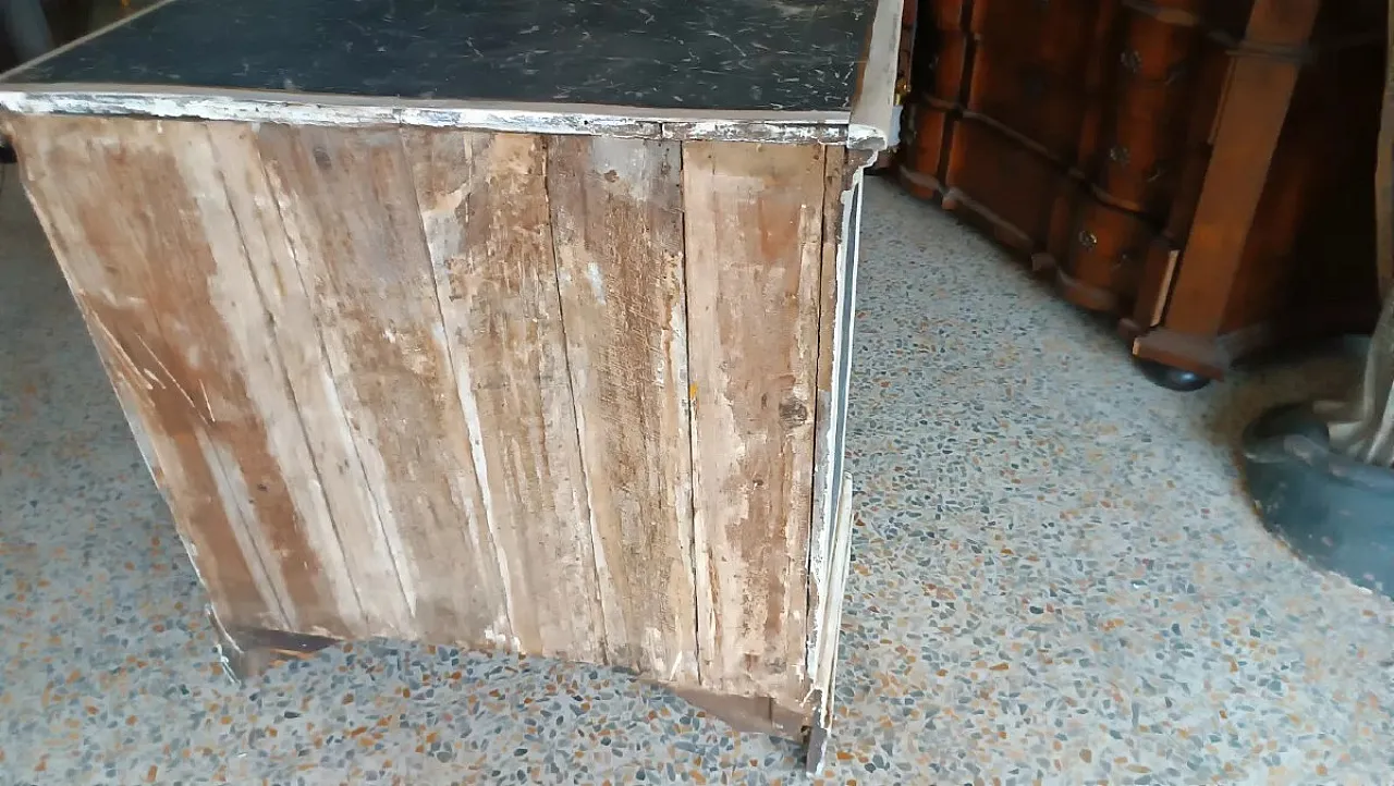 Cassettiera in legno con finitura laccata effetto marmo, '700 7