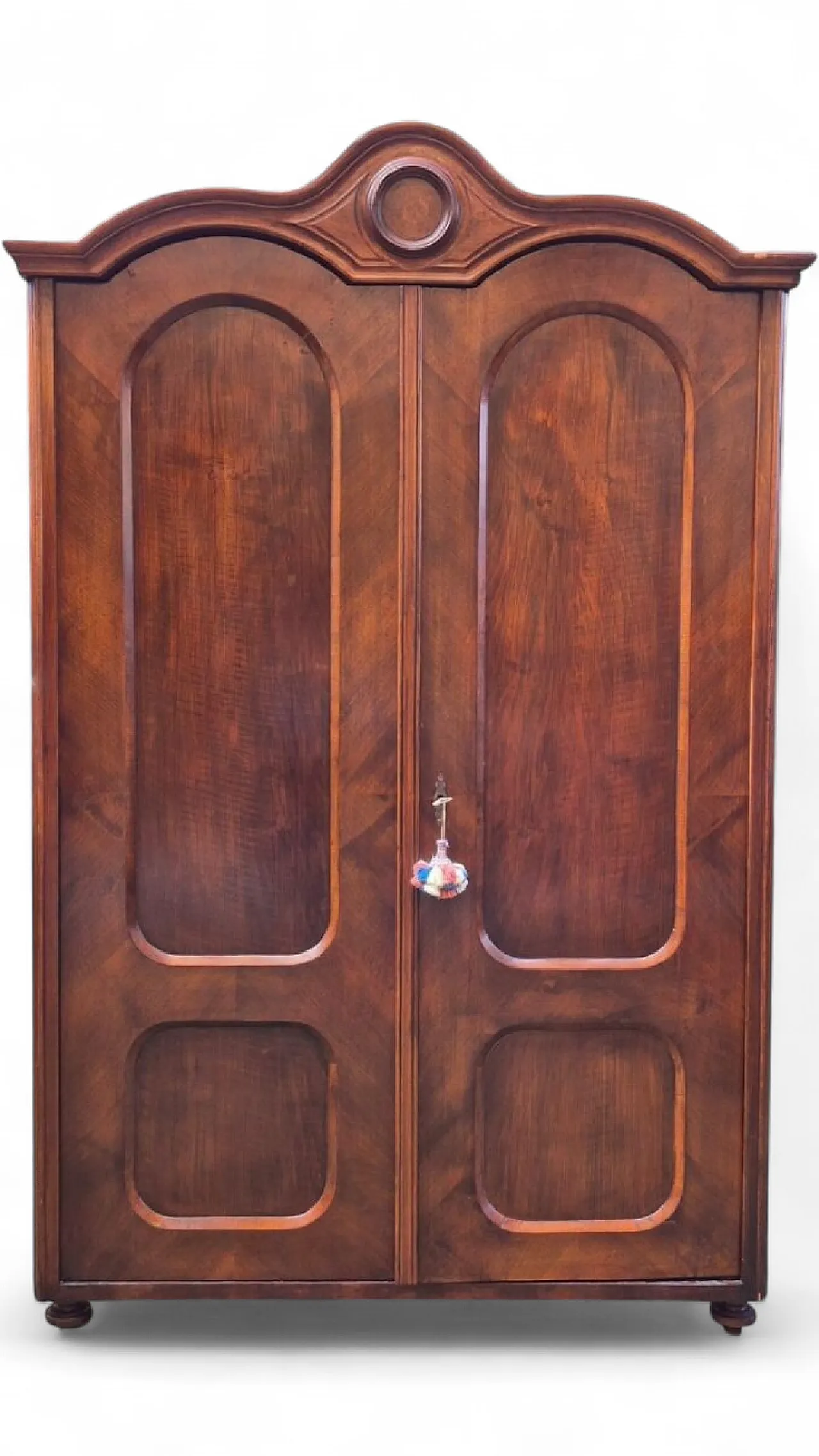 Walnut and burl veneered wardrobe, 19th century 7