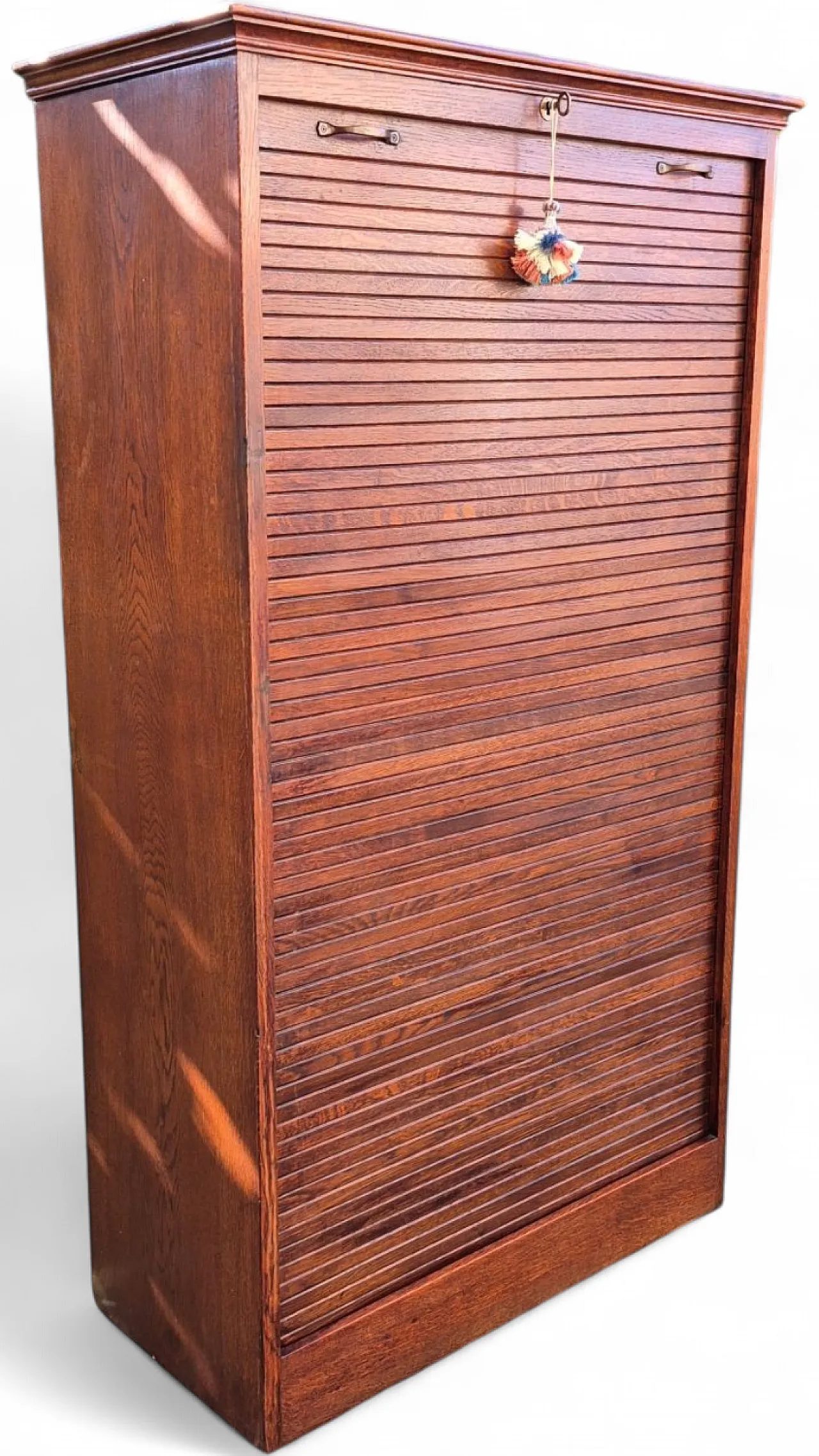 Oak shutter cabinet, early 20th century 6
