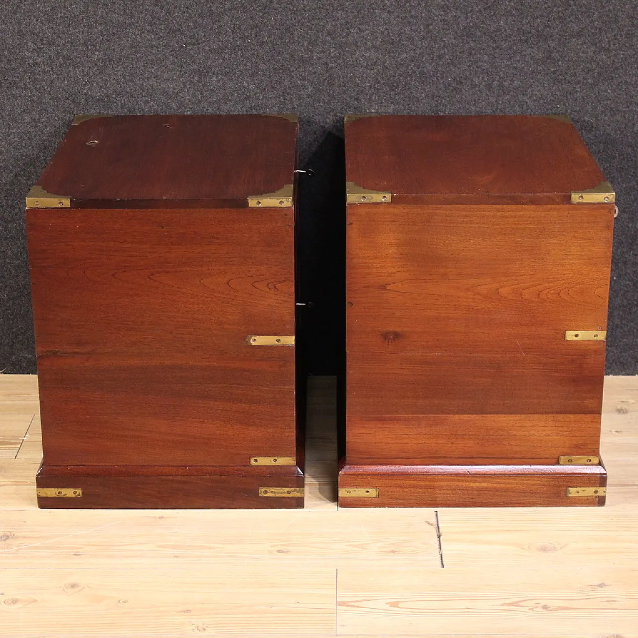 Pair of English naval style bedside tables, 20th century 2