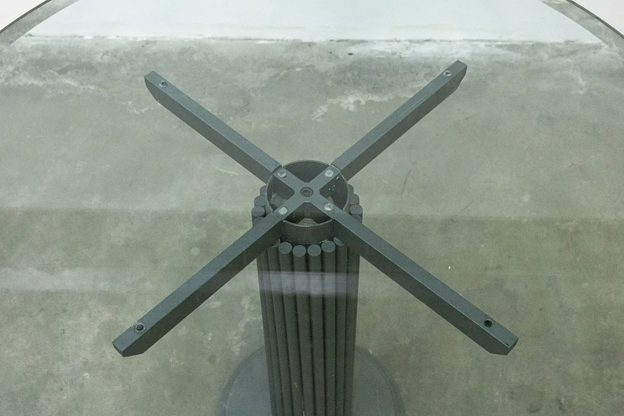 Round glass and iron table, 1970s 2