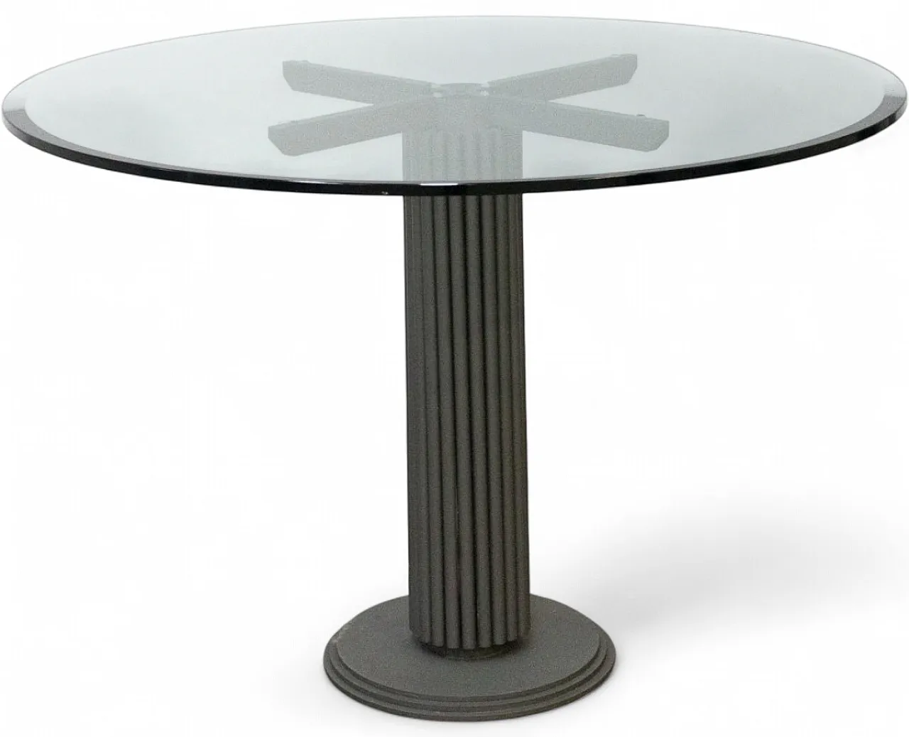 Round glass and iron table, 1970s 10
