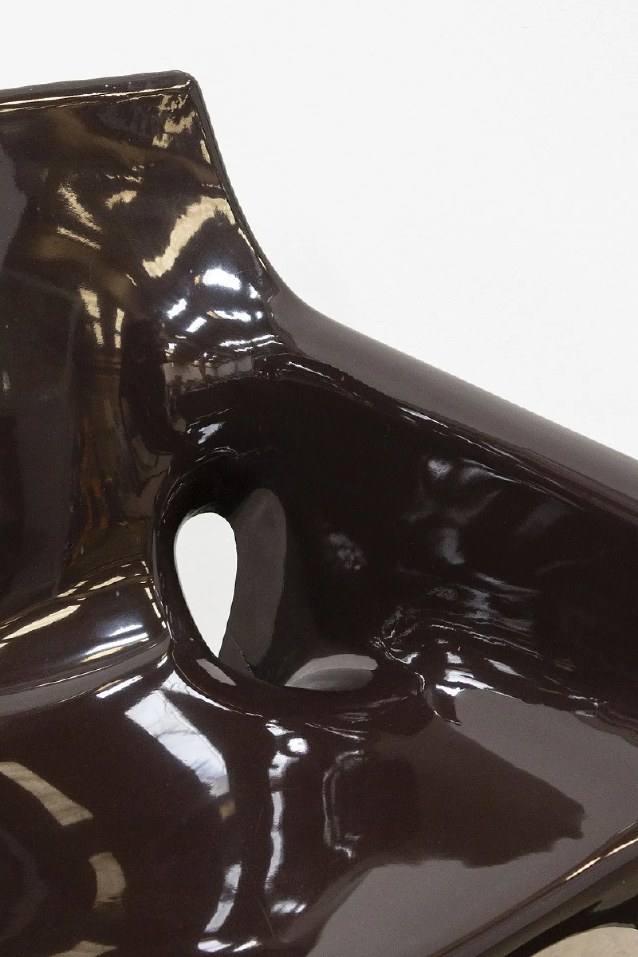 Sedia Gaudì di Vico Magistretti per Artemide, anni '70 7