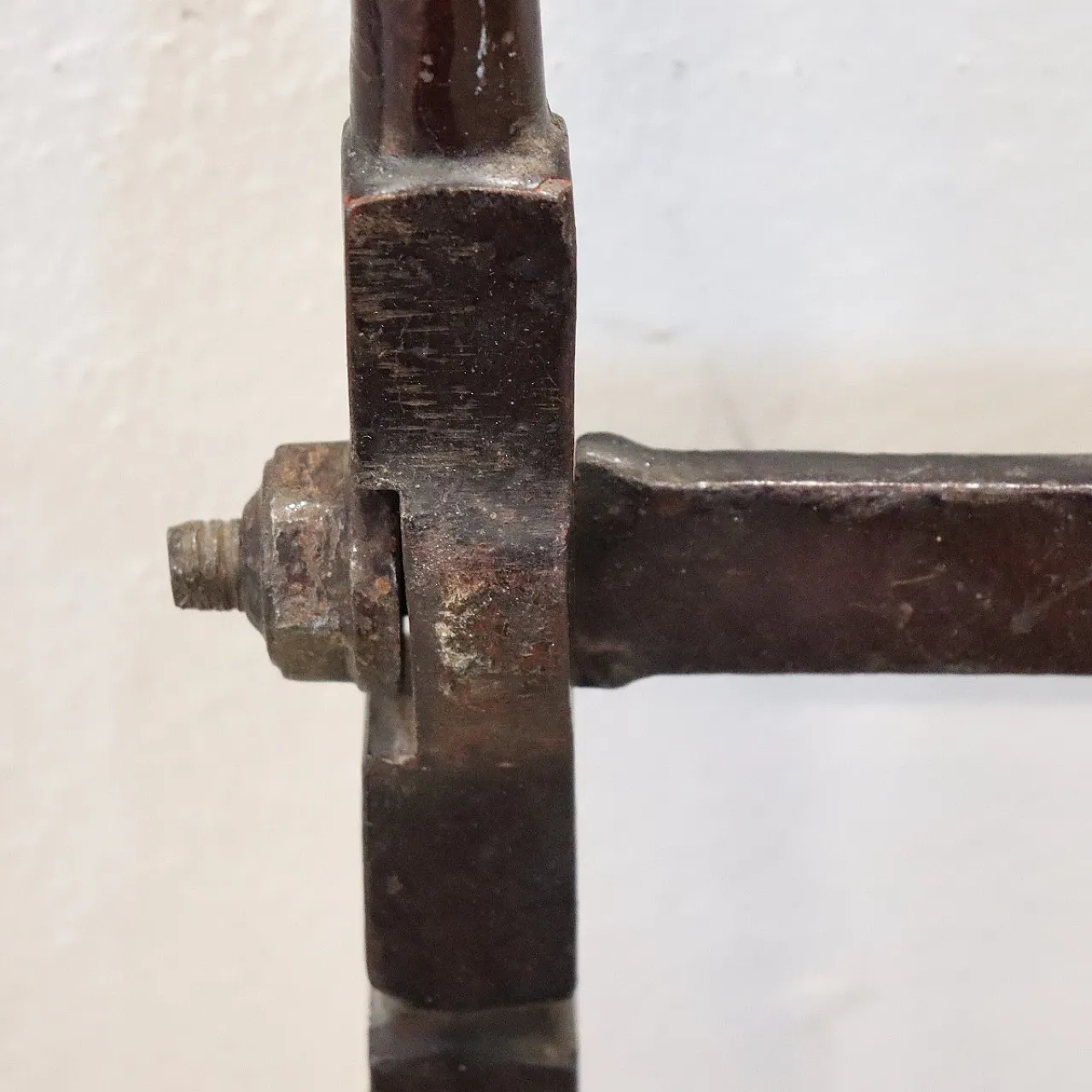 Pair of antique wrought iron bed headboards, early 19th century 9