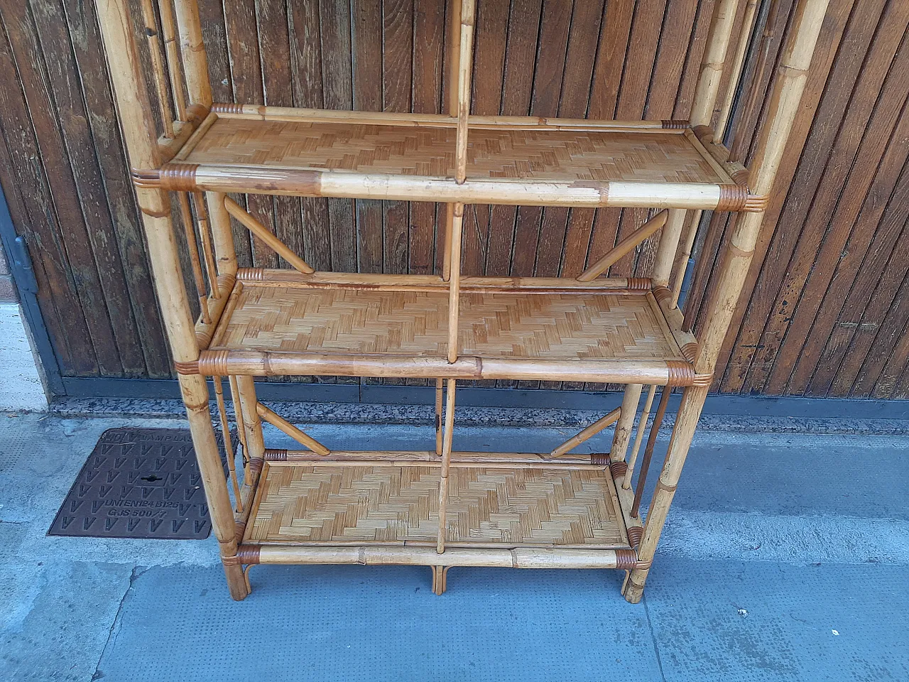Bamboo bookcase, 70s 7