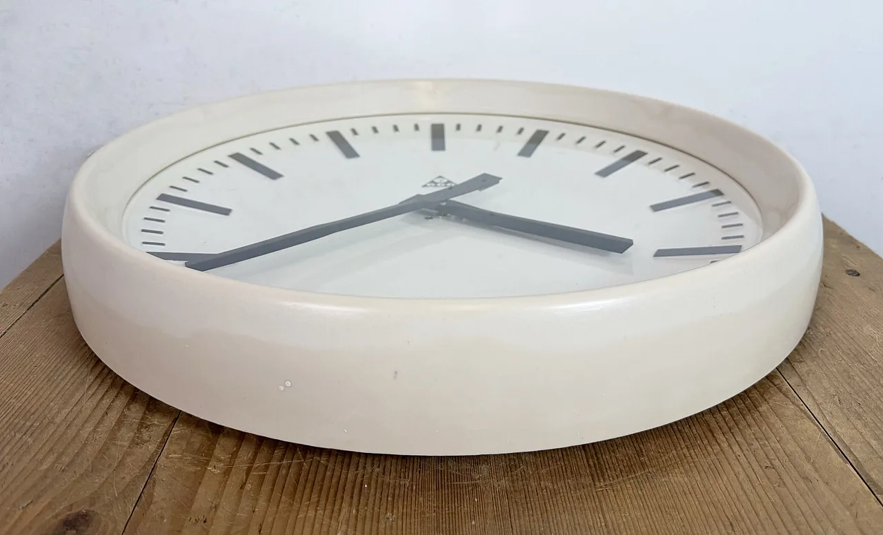 Large Industrial Bakelite Factory Wall Clock from Pragotron, 1960s 13