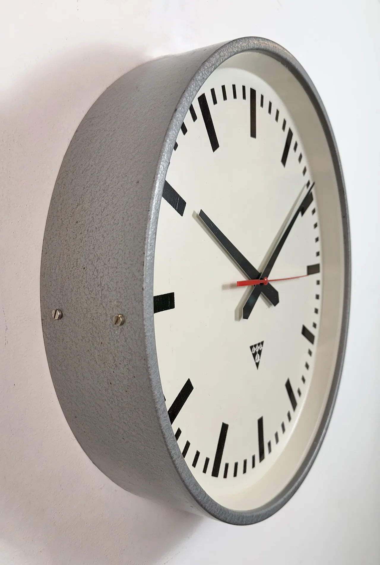 Large Grey Industrial Factory Wall Clock from Pragotron, 1960s 5