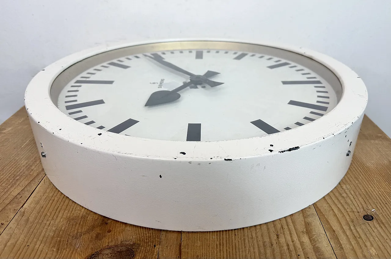 Large White Industrial Factory Wall Clock from Siemens, 1950s 14