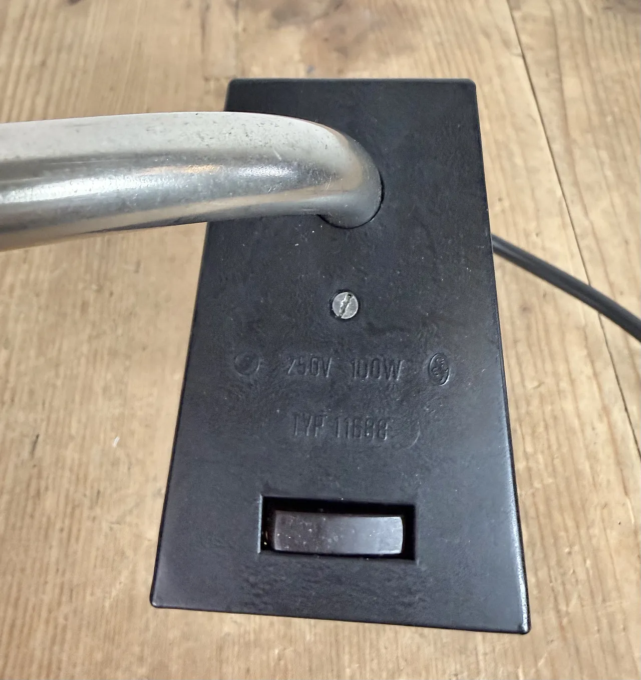 Lampada da scrivania da ufficio industriale grigia di Elektrosvit, anni '70 21