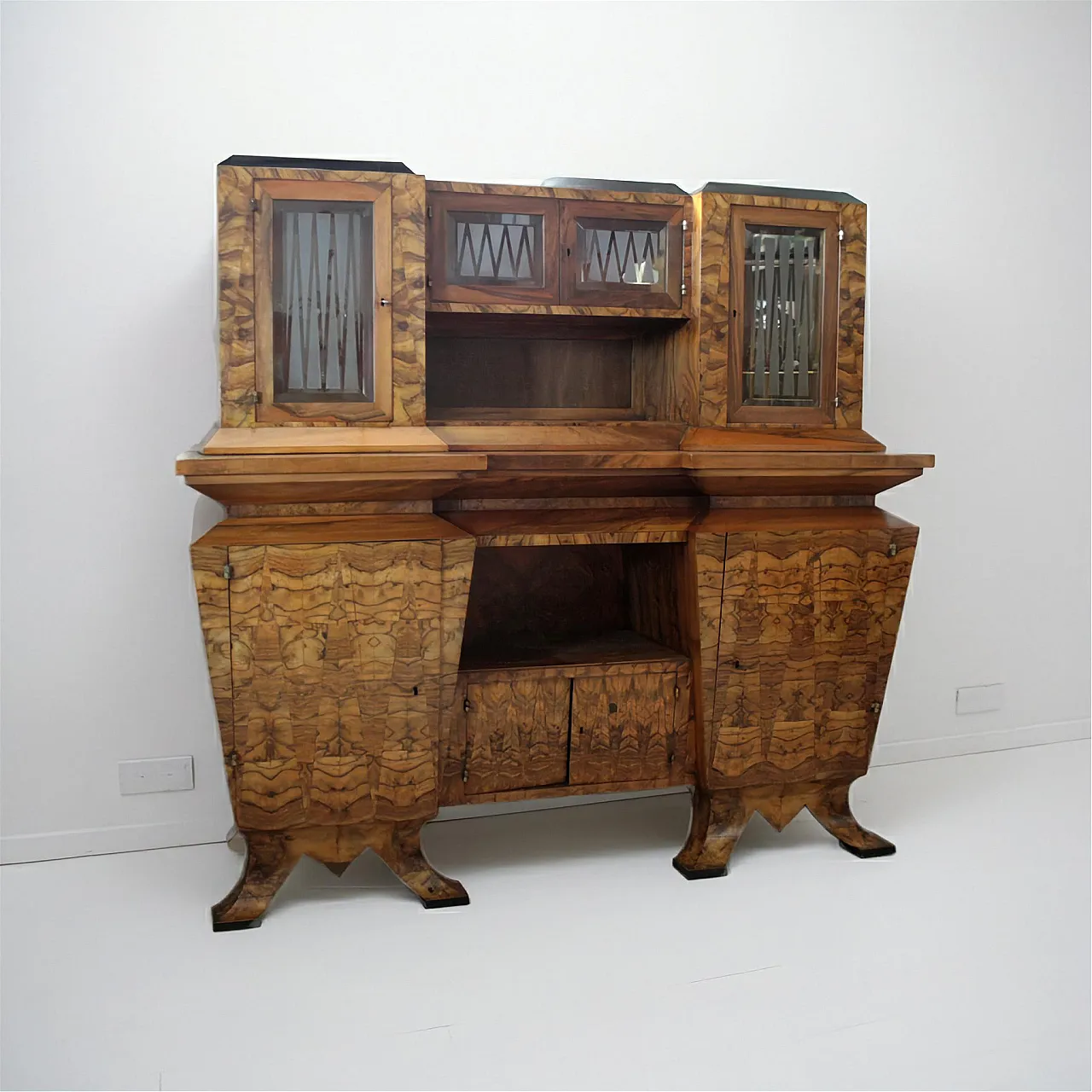 Art Deco sideboard in olive wood, Minister Bottai, 1930s 2