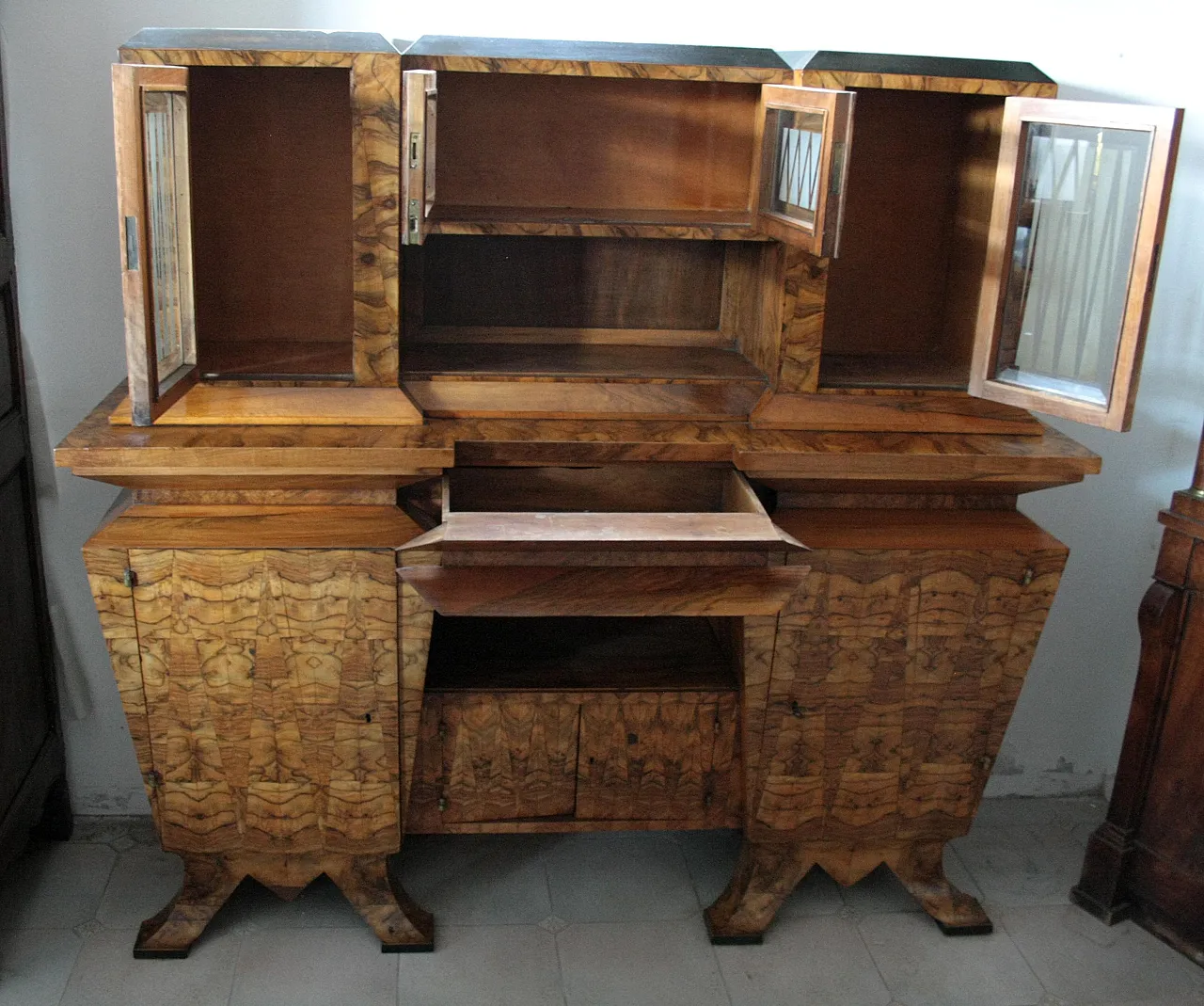 Art Deco sideboard in olive wood, Minister Bottai, 1930s 13