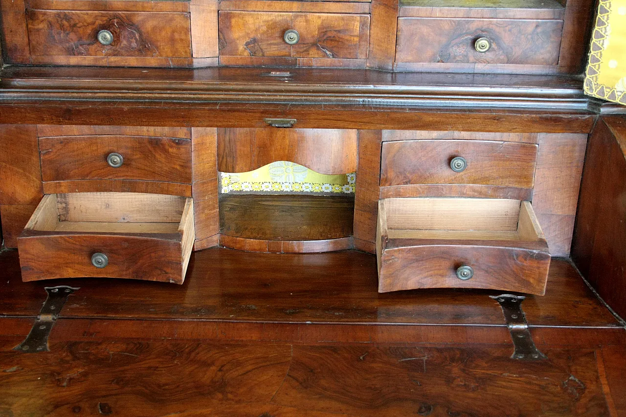 Trumeau in walnut, 19th century 14