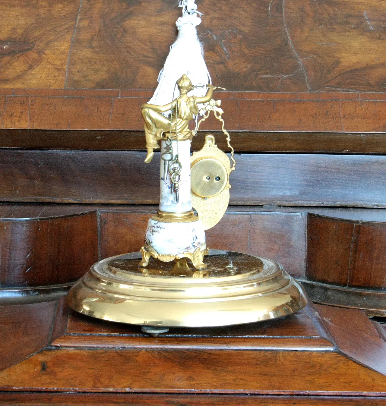 Art Deco bronze and enamel table clock, 19th century 7