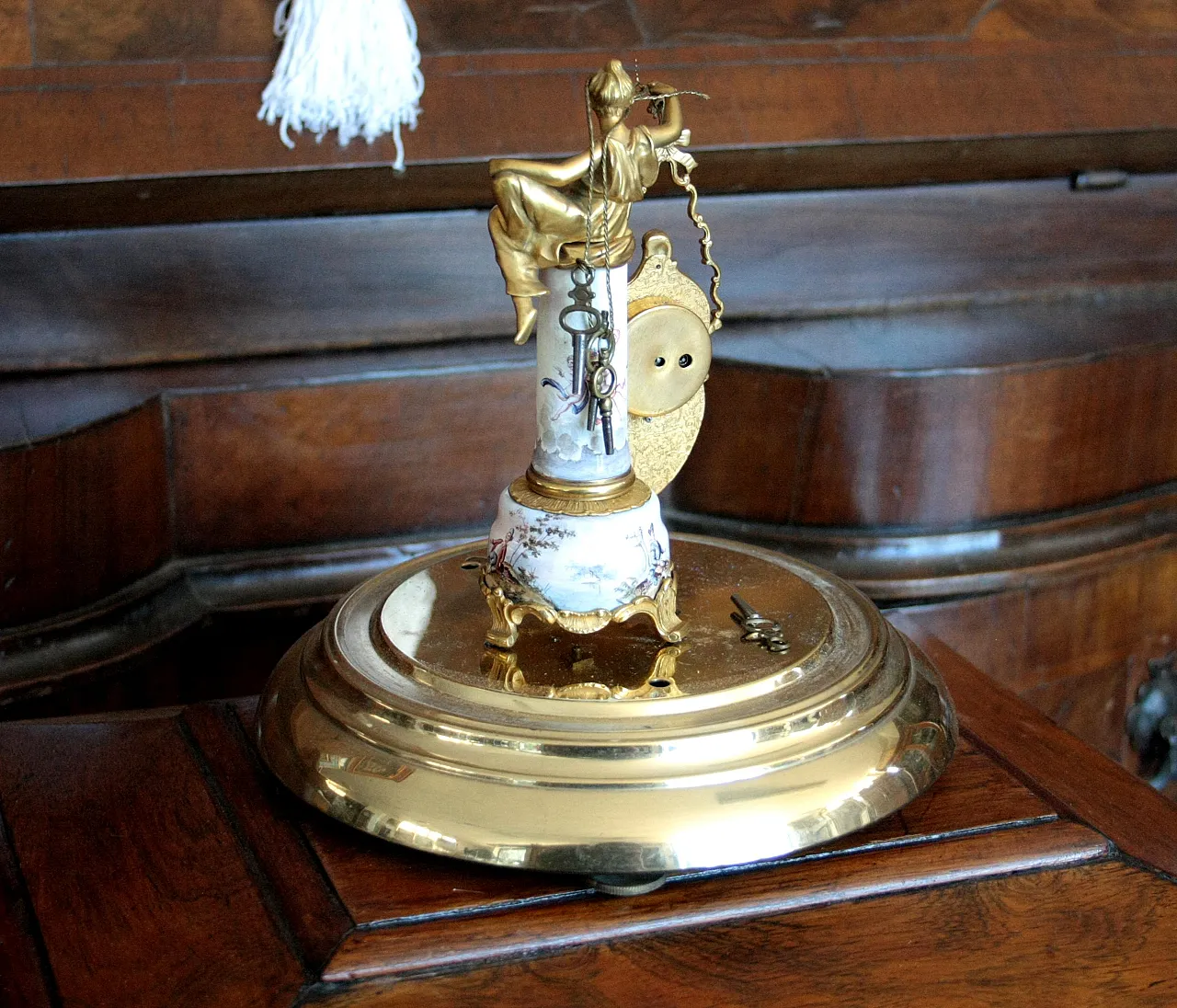 Art Deco bronze and enamel table clock, 19th century 9