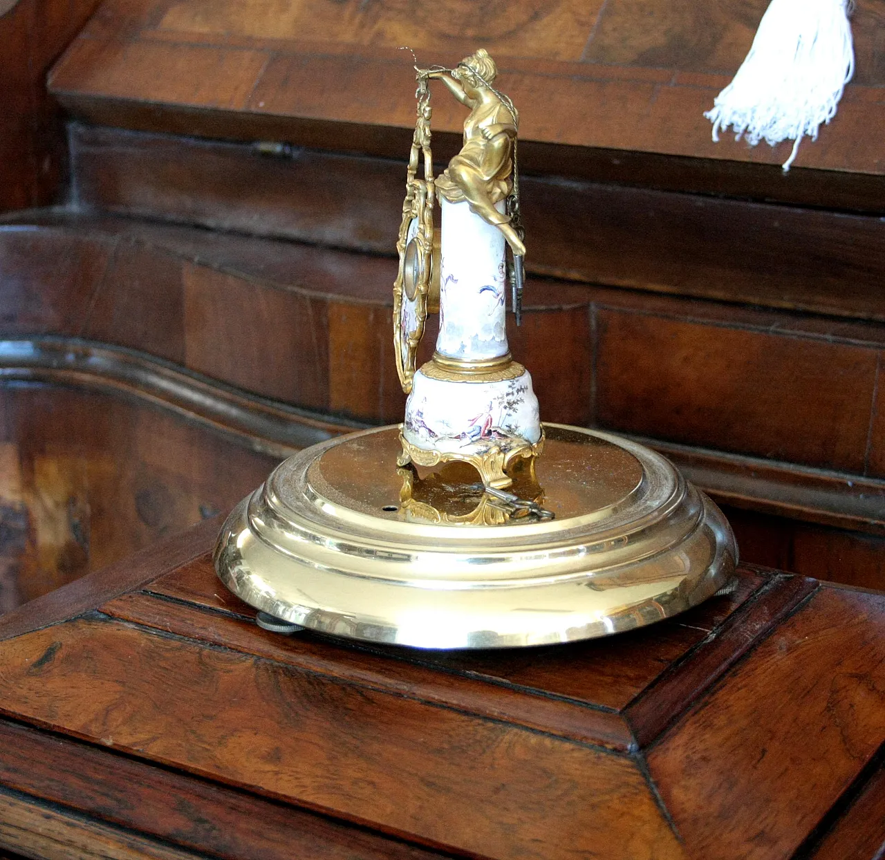 Art Deco bronze and enamel table clock, 19th century 13