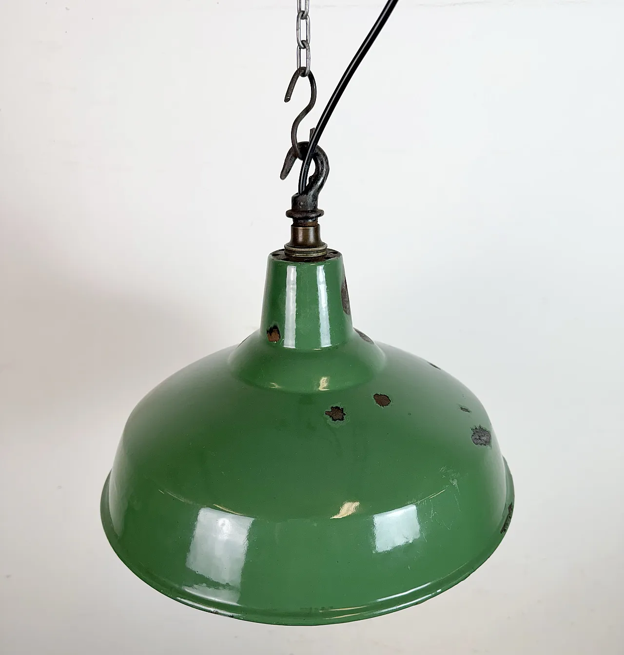 Industrial British Green Enamel Factory Pendant Lamp, 1960s 6