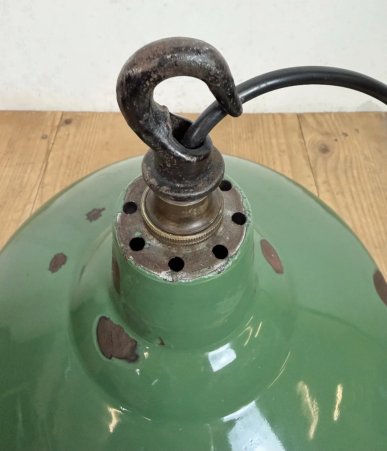 Industrial British Green Enamel Factory Pendant Lamp, 1960s 17