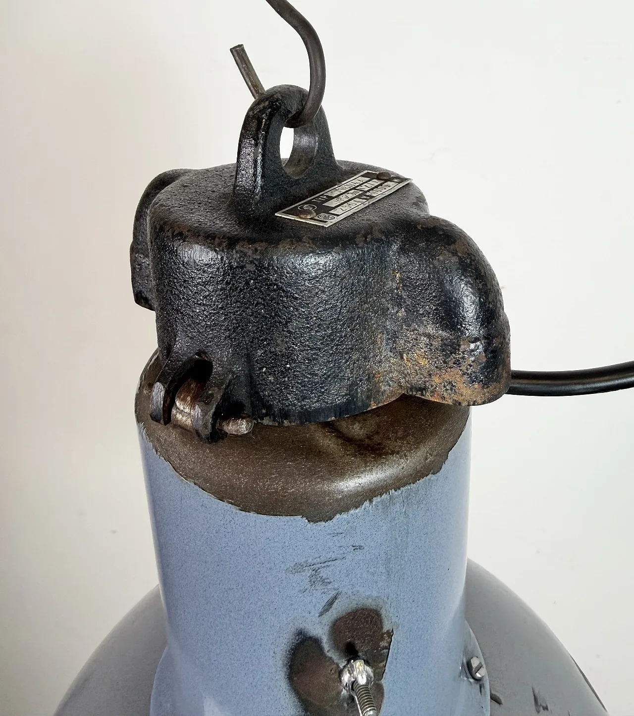 Industrial Grey Enamel Bauhaus Pendant Lamp, 1930s 6