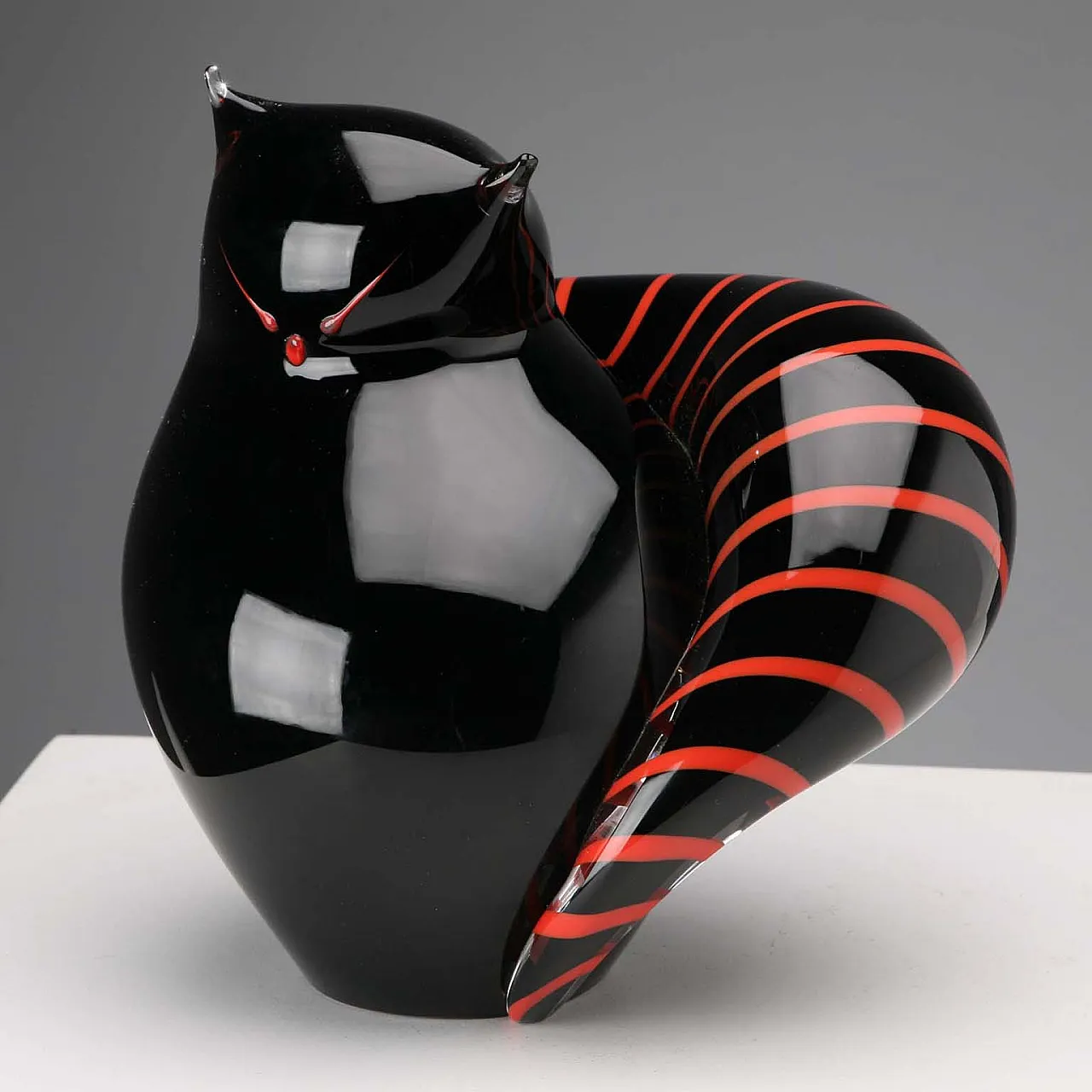 Gatto in vetro nero e rosso di Seguso, '900 3