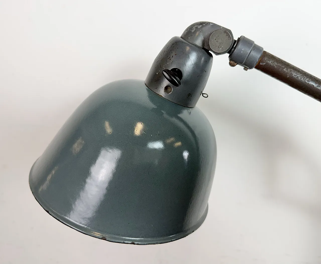 Industrial Grey Enamel Workshop Table Lamp from Siemens, 1950s 4