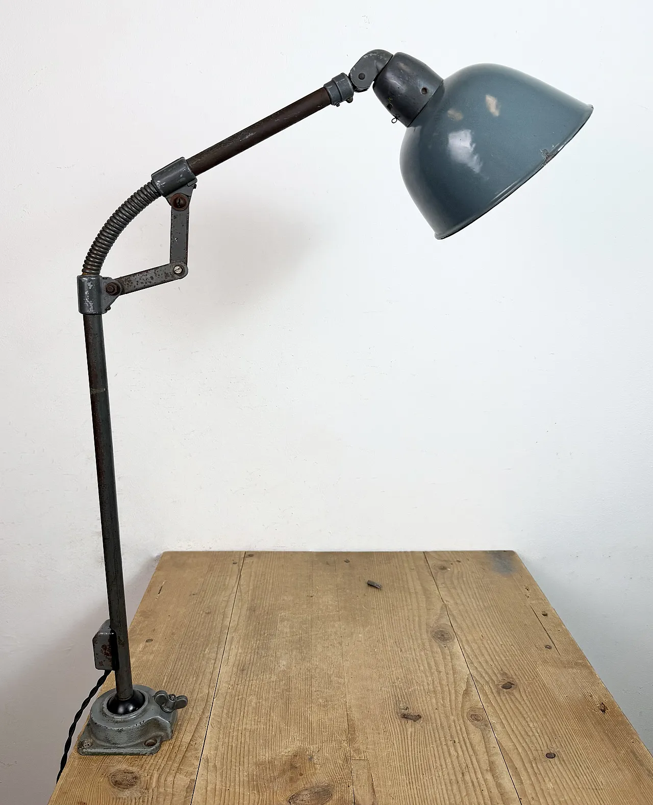 Industrial Grey Enamel Workshop Table Lamp from Siemens, 1950s 13