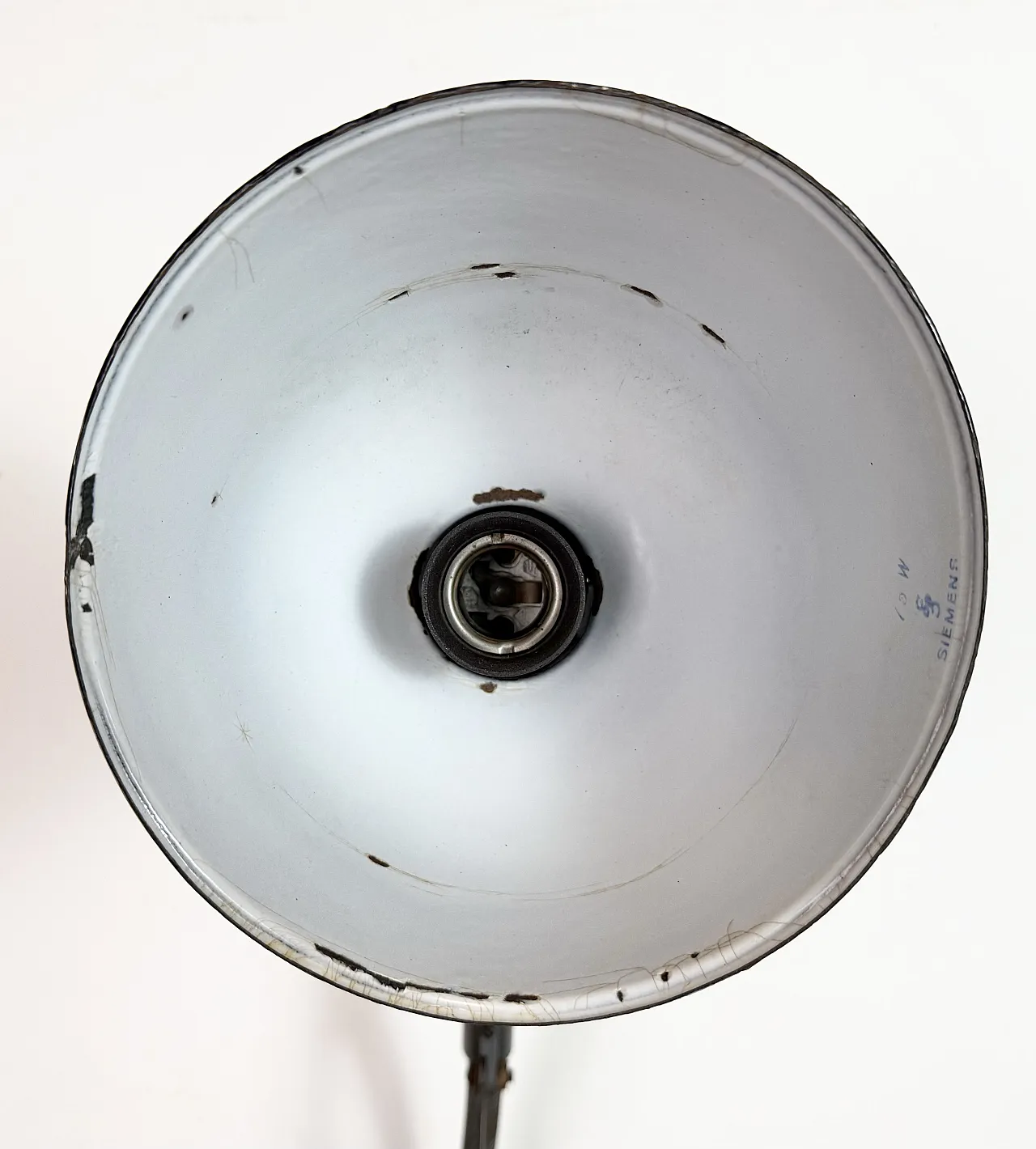 Industrial Grey Enamel Workshop Table Lamp from Siemens, 1950s 21