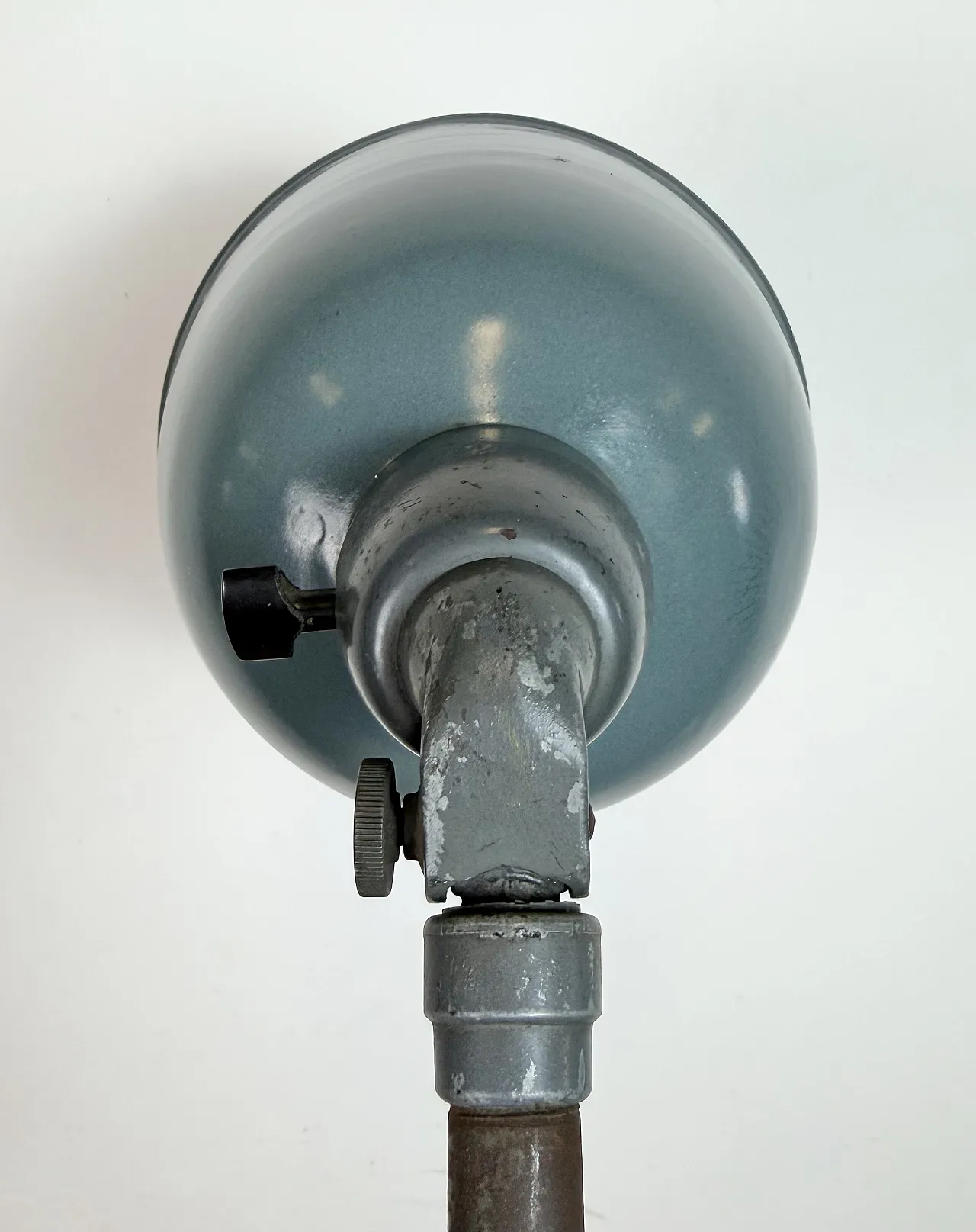 Industrial Grey Enamel Workshop Table Lamp from Siemens, 1950s 24
