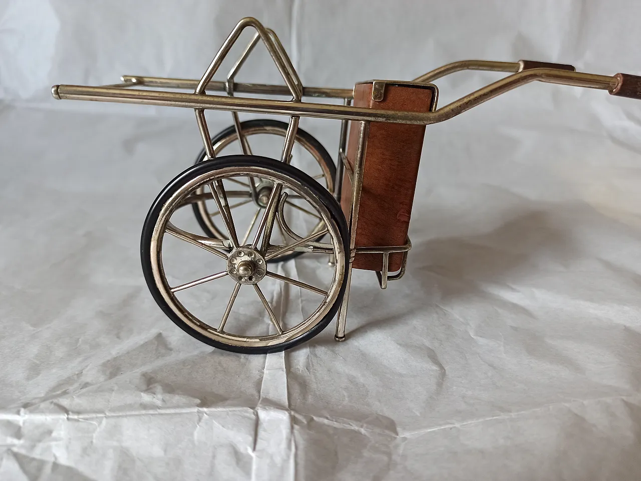 Match trolley and cigarette bin, 70s 24