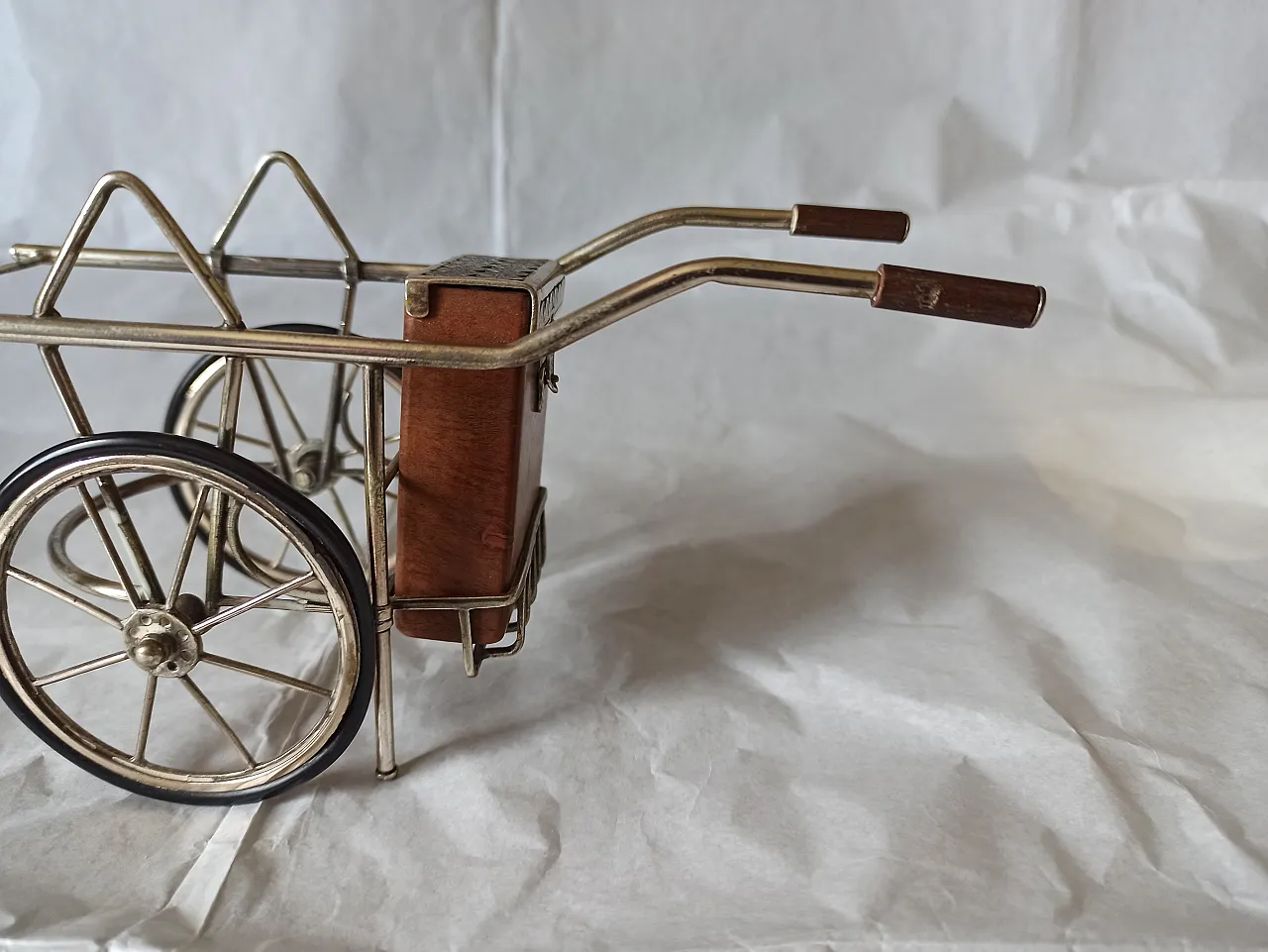 Match trolley and cigarette bin, 70s 26