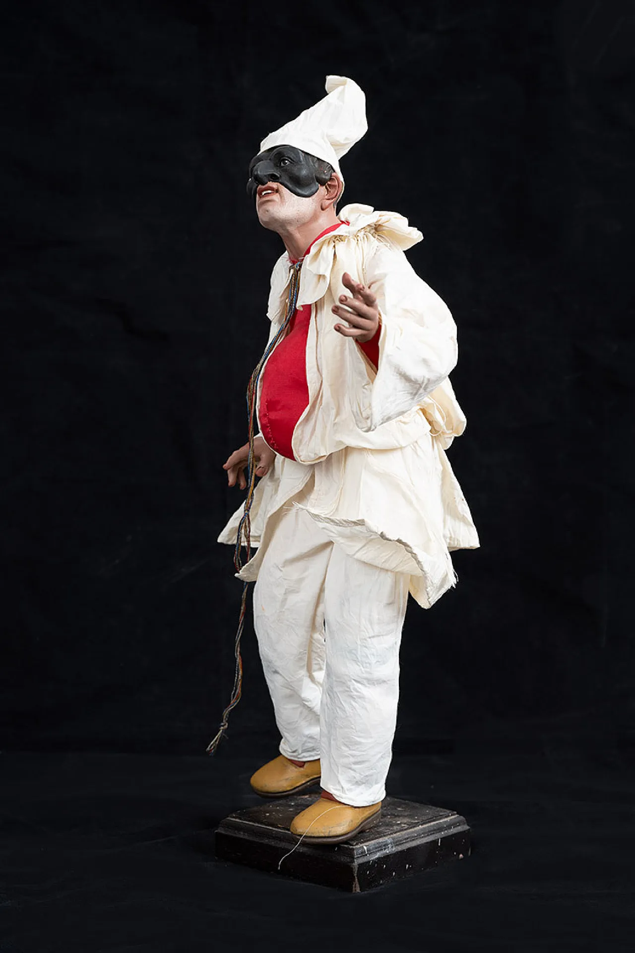 Sculpture depicting Pulcinella with a terracotta head, 2000s 4