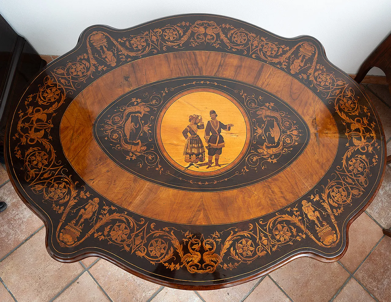 Freestanding coffee table in fine exotic woods, 19th century 3