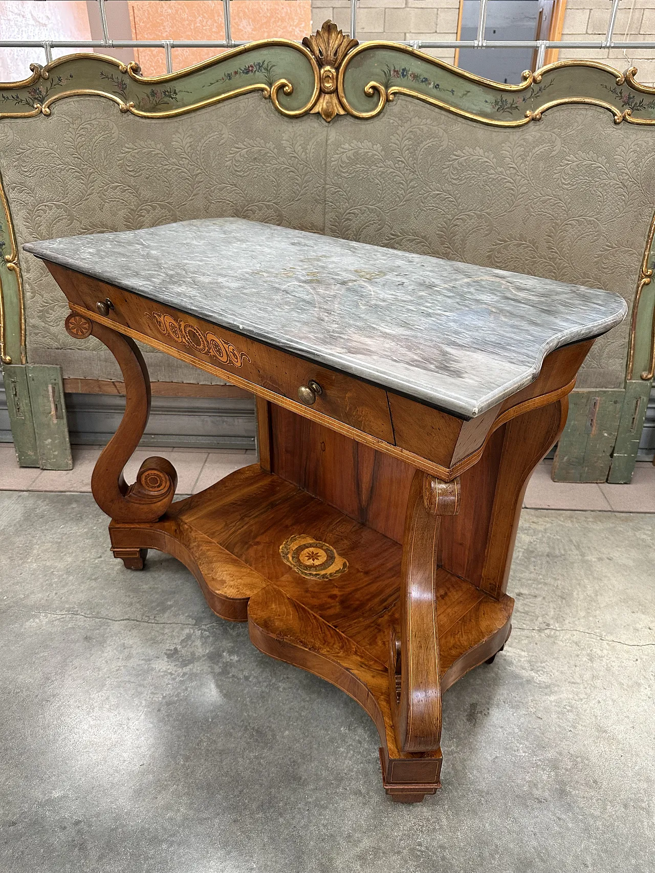 Carlo X console walnut, maple bronze inlays, Piedmont, early 19th c. 7