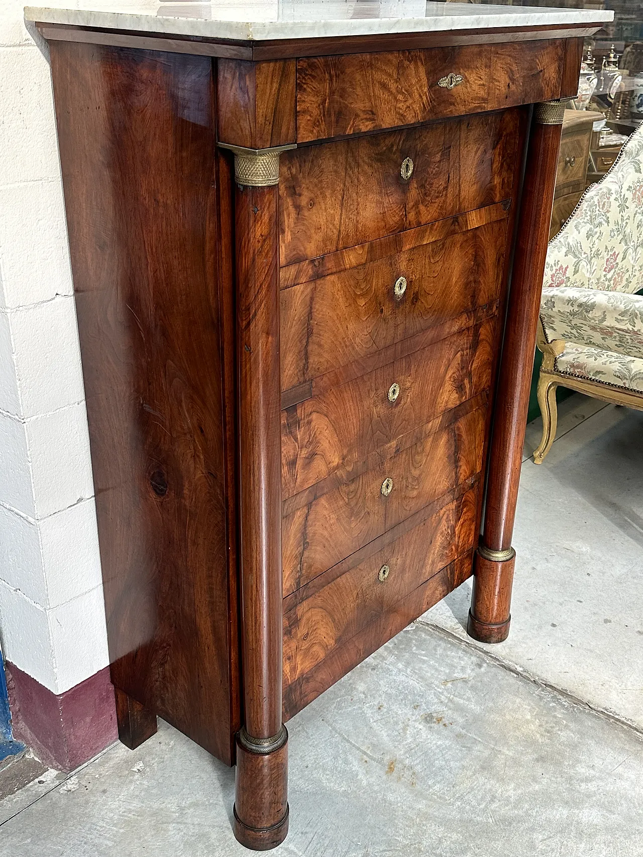 Empire secretaire in walnut feather with columns and bronzes, early 19th century 3