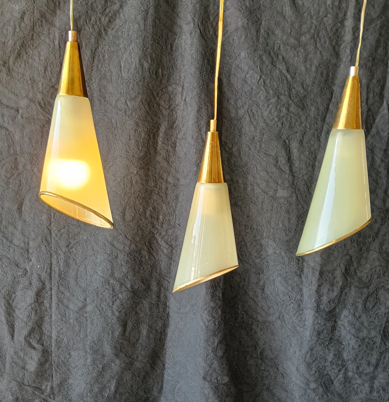 3 lampade a sospensione, anni '60 4