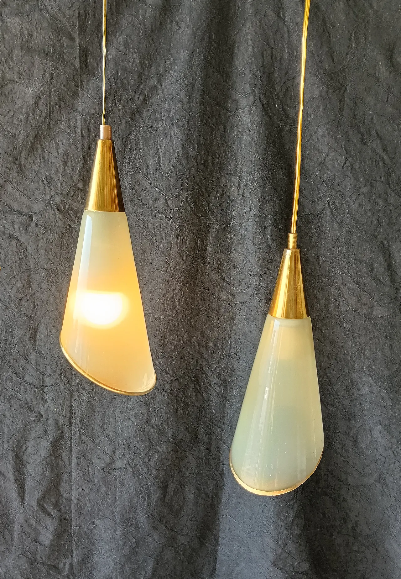 3 lampade a sospensione, anni '60 10